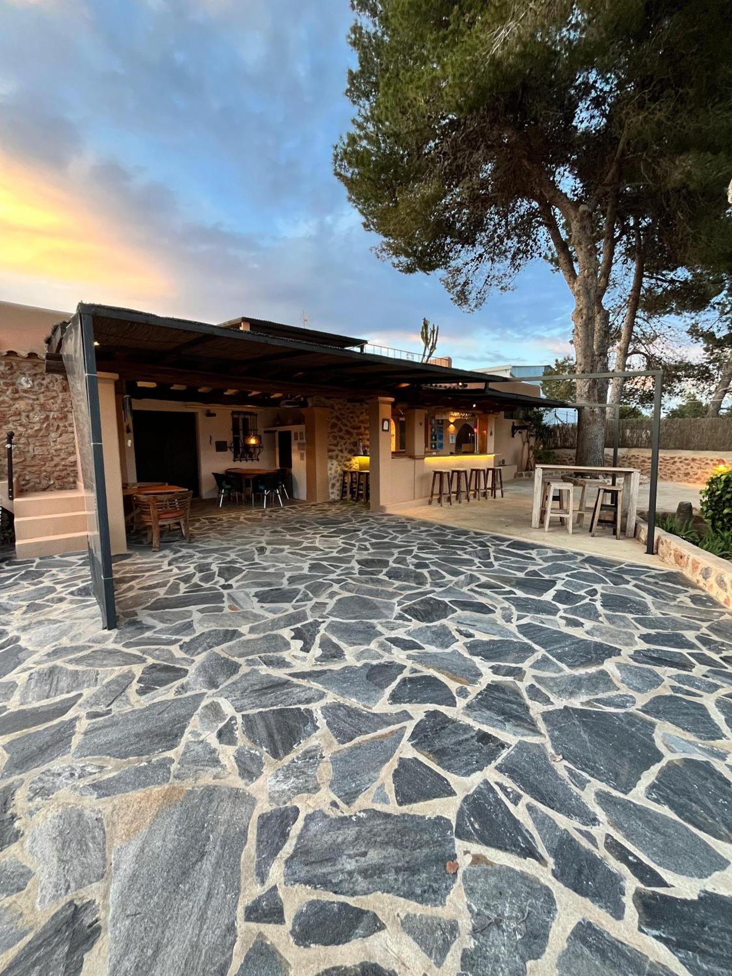 Finca Can Toni Sant Jordi de ses Salines Exterior photo
